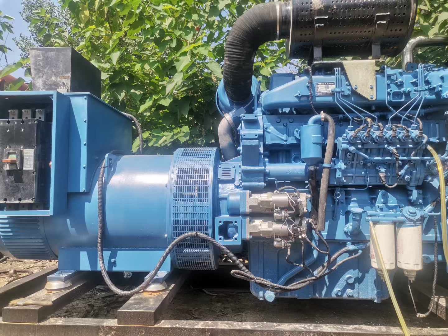 太和详细说明降低 800kW 柴油发电机输出电流波动的方法