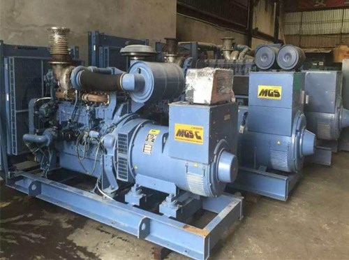 太和发电机组带负载降电压是什么原因照成的？