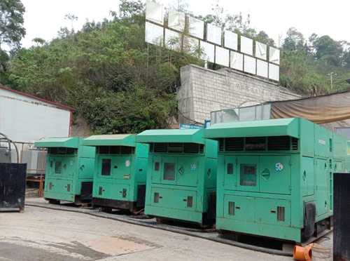 太和先进的应急发电机系统中智能监测和控制系统如何确保电压稳定？